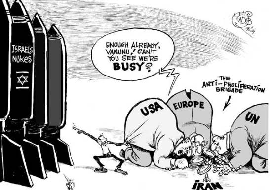 Khalil Bendib Iran-and-israel-nukes-cartoon